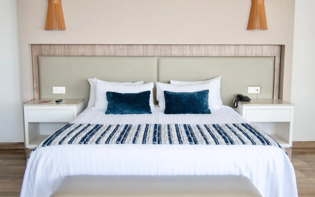 Hotel Velvet Plaza