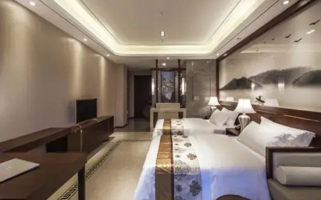 Lingshui dream Sky Lake Hot Spring Hotel