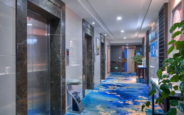 Sucha Hotel Chengdu Ligong Station