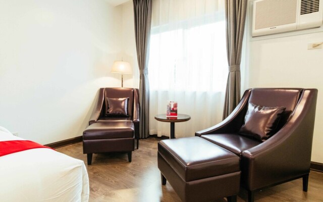 RedDoorz Premium near Ateneo Katipunan