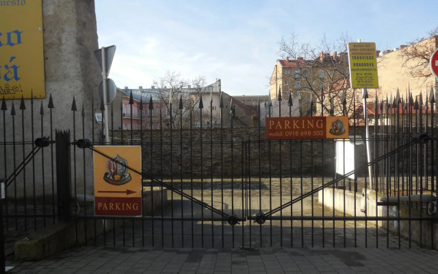 Penzión Hradbová