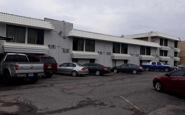 Studio 6 Tulsa Fairgrounds