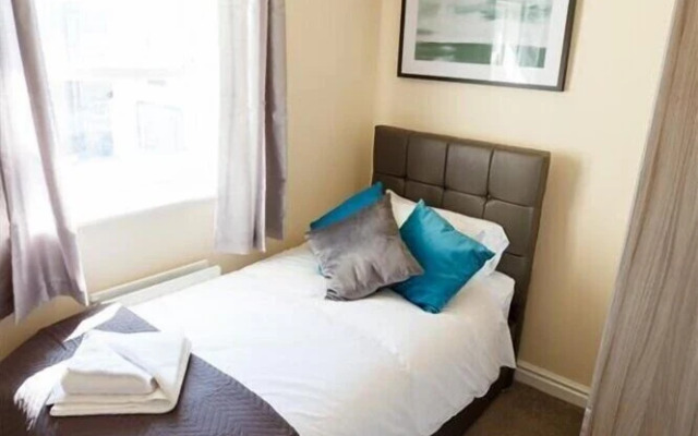 Wordsworth Apartment Irene Court