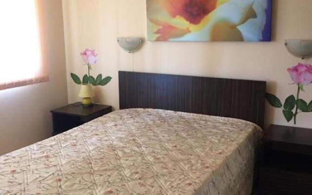 Sunny Beach Hills Private Apartment