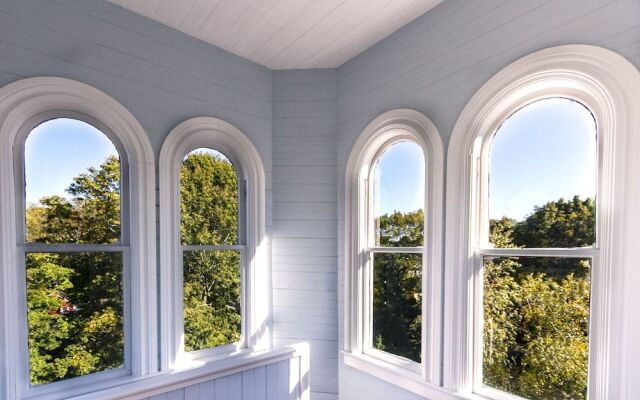 The Hotel Marblehead