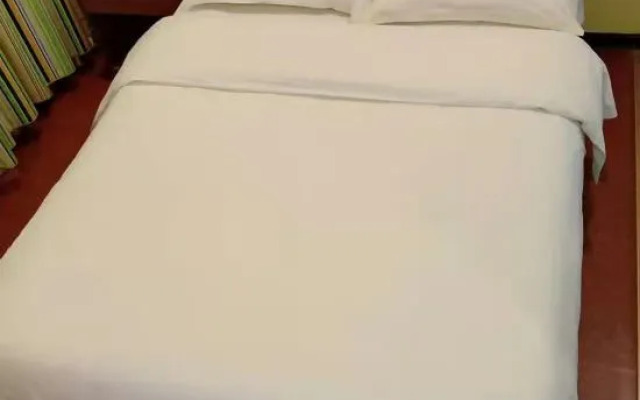 Grid Inn (Lingshan Liufeng)