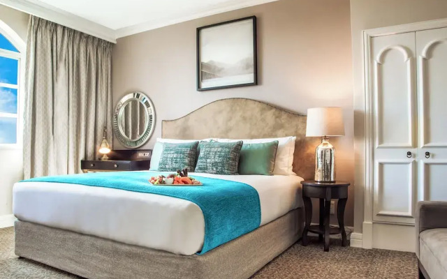 The Ridge Hotel
