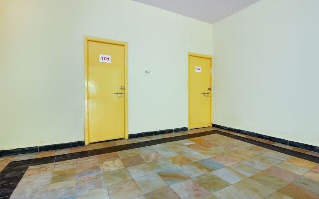 OYO 61506 Sai Residency