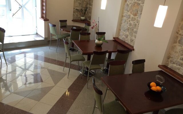 Sibenik Apartments STARS