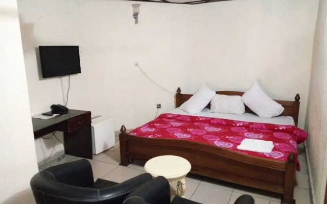 Bv.Standard Executive Suite