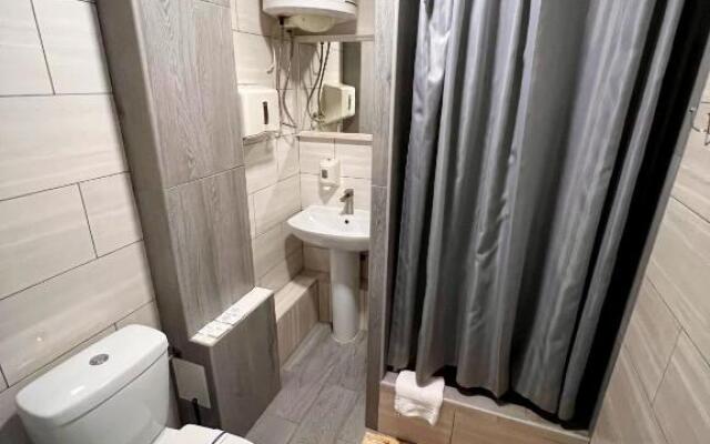 Hotel Almaz