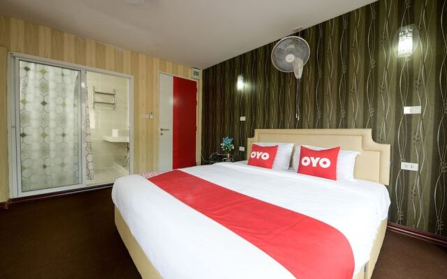 Oyo 315 Hari Om Delhi Darbar