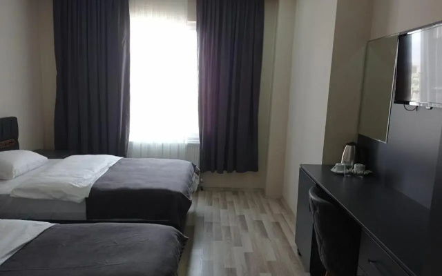Atlihan Plus Hotel