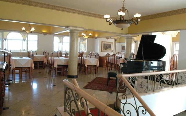 Tamareiras Park Hotel