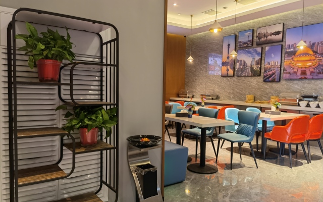 Country Inn & Suites by Radisson, Shijiazhuang High-speed Railway Station