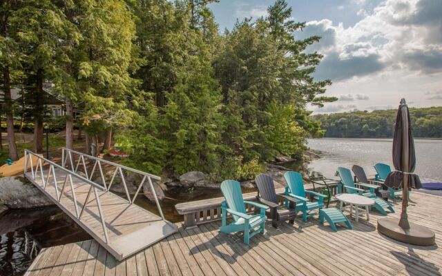 Silver Dreams Stunning home on Silver Lake with 760' of shoreline!