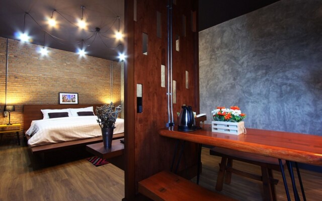 The Loft Room Nimman