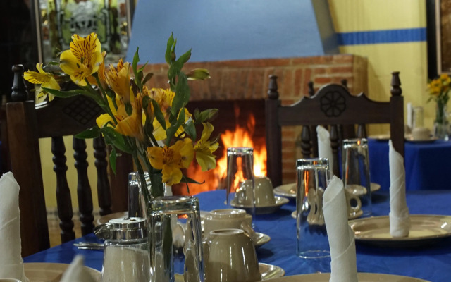 Hotel Palacio de Moctezuma