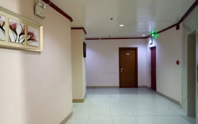 Meaco Royal Hotel - Taytay