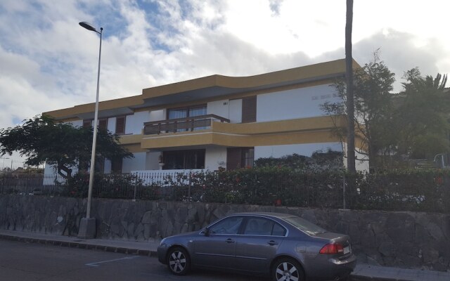 Vcv Apartamento Las Rocas Beach
