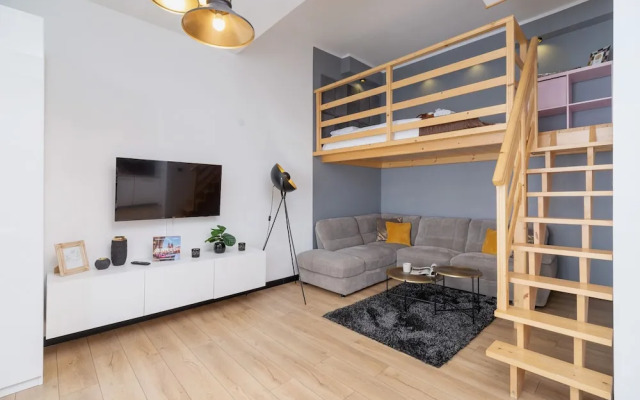 Ariańska Studio With Mezzanine Cracow