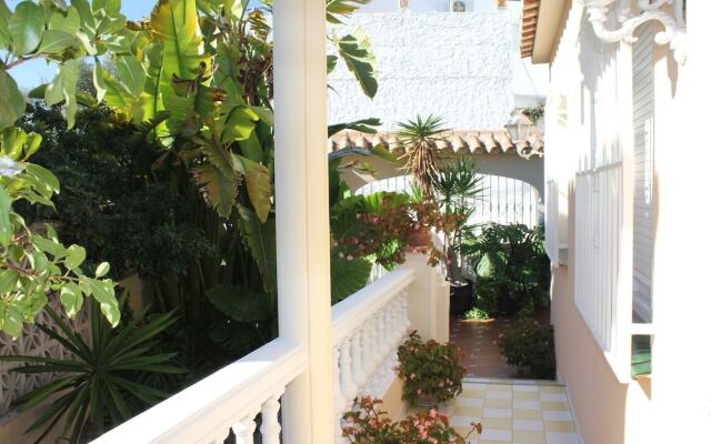 Villa Angeles Canovas Nerja