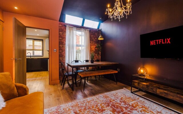 4 Bed Urban Home in Manchester