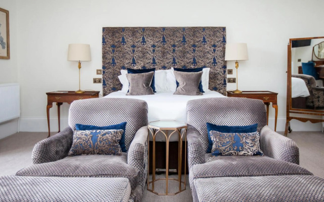 Lords of the Manor Hotel