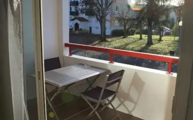 Studio Ttikia (Adults Only)