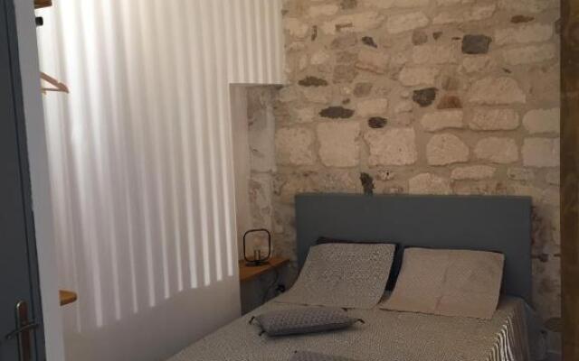 Studio climatisé, La Cloison