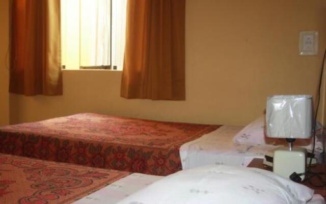 Hostal Cesar's Moche
