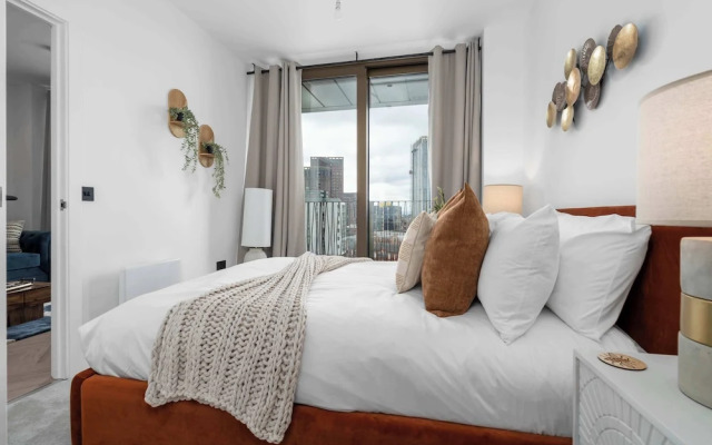 Cottonopolis Suite With 1 Bedrooms and 1 Bathrooms