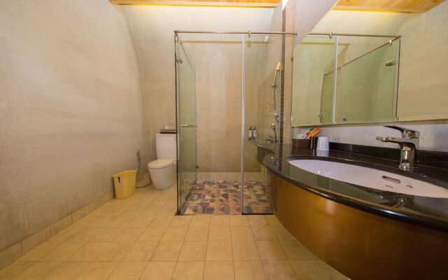 Caves B&B