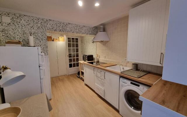 C01A02 La Casa del Pintor