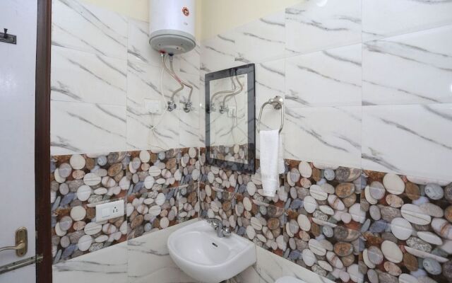 OYO 12265 Home 2BHK Naini Paradise Bhowali Ramgarh