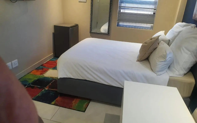 Elmed Guest House