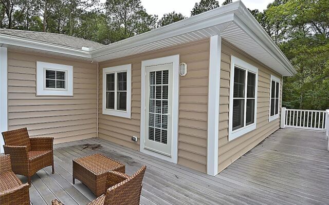 La Bella Vita by Long & Foster