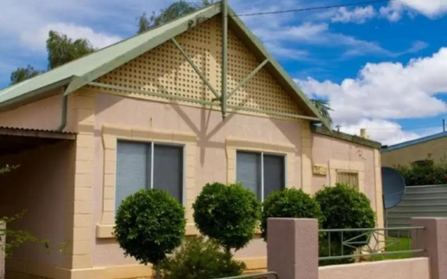 Silver City Cottages