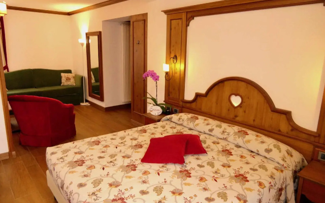 Dream hotel