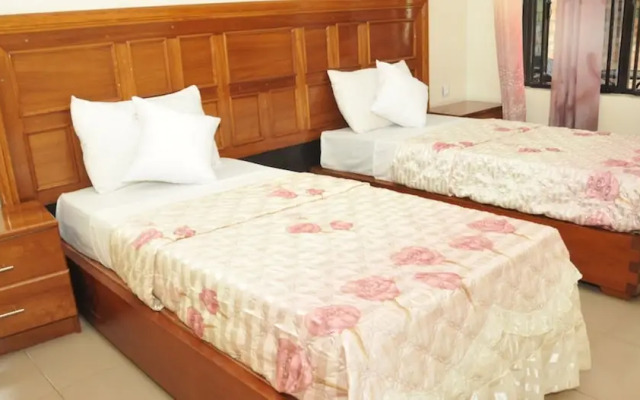 Kanyinya Hills Hotel
