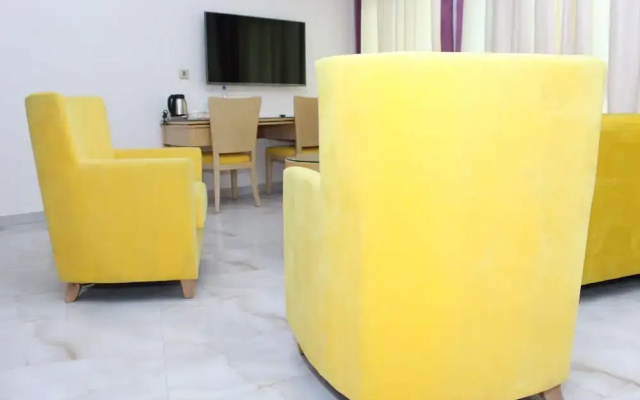 Paradisia Hotel