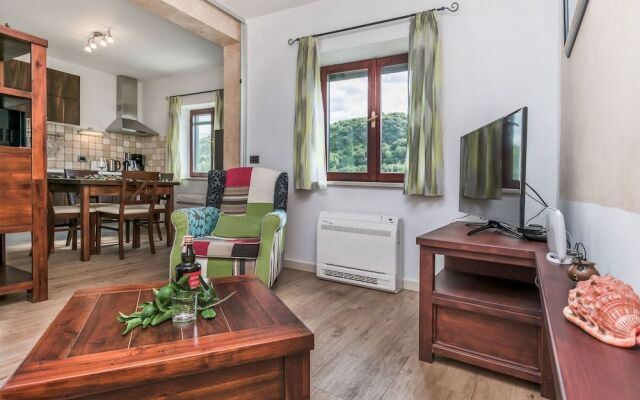 Villa Holiday Home Zvečanje