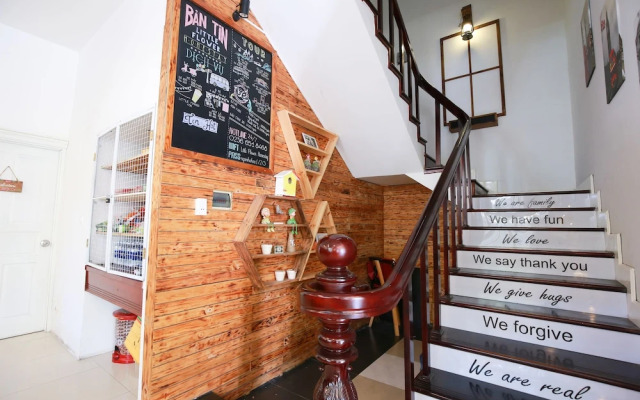 Little Flower Homestay Da Nang