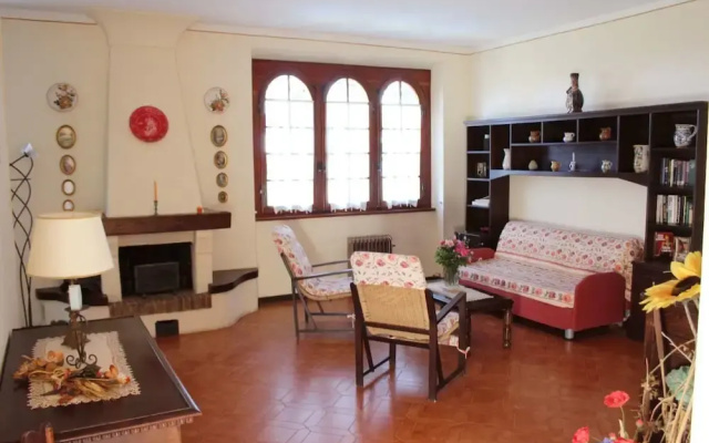 Beautiful Private Villa for 10 People with Private Pool, WIFI, TV, Pets Allowed and Parking