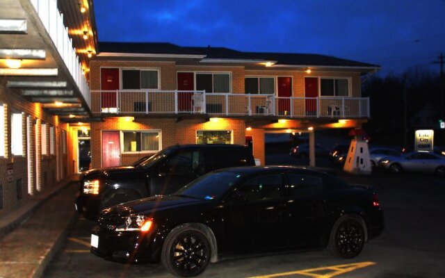 Lake City Motel