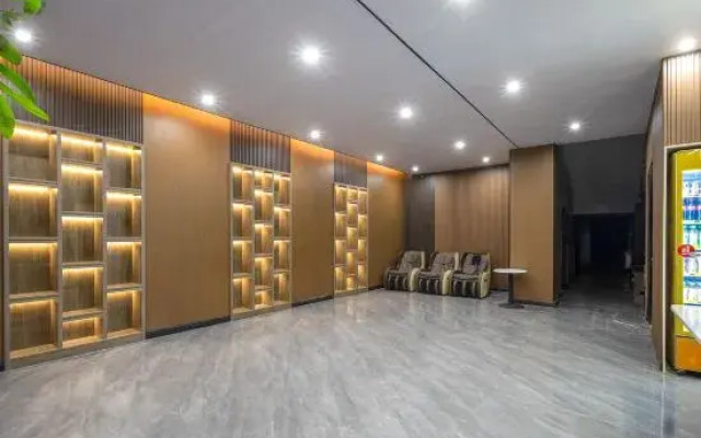 Yixuan Anlai S Hotel