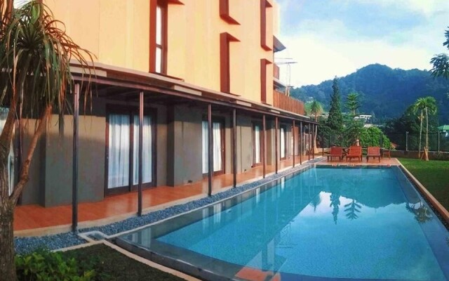 Grand Metro Hotel Puncak