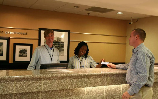 Hampton Inn Greenwood