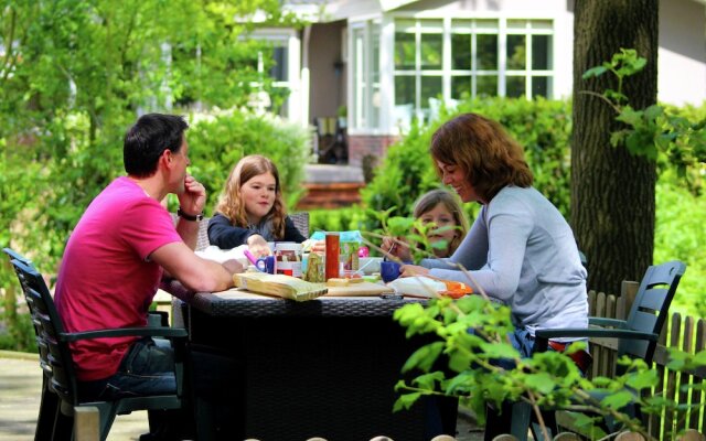 Great chalet with dishwasher, surrounded by forest
