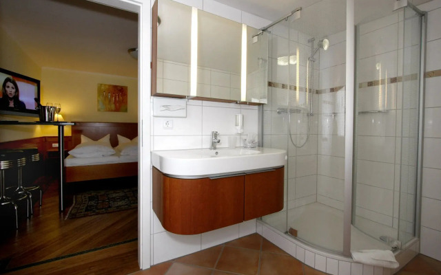 Apartment Hotel Kral